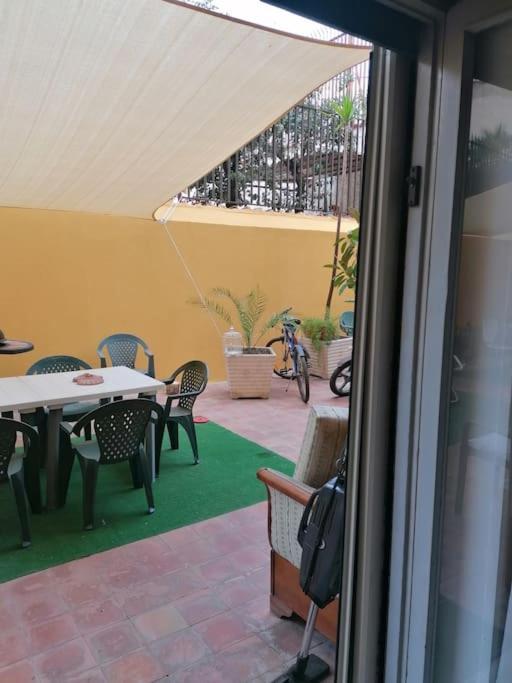 شقة La Casa Di Mio Padre نابولي المظهر الخارجي الصورة